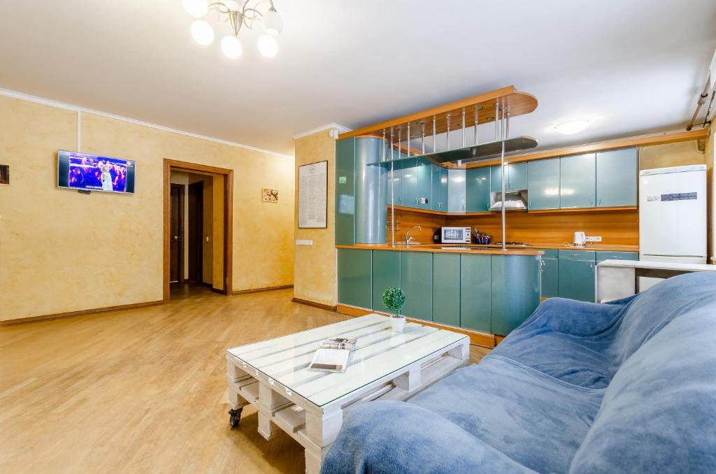 Kuchyň nebo kuchyňský kout v ubytování Sun City Hostel 3