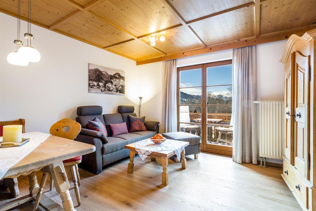 Landhaus Wankleiten - Apartment With Balcony