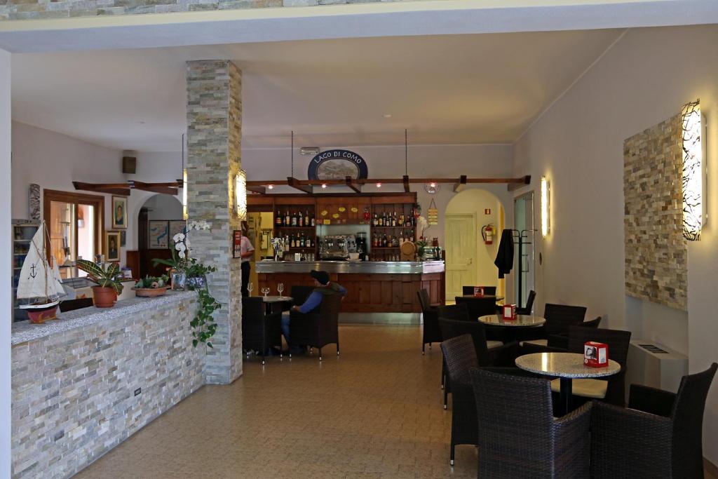Lounge nebo bar v ubytování Albergo Breglia