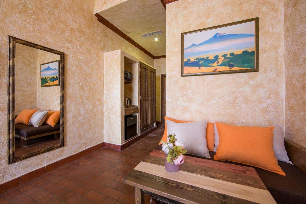 Posezení v ubytování Caucasus Hotel