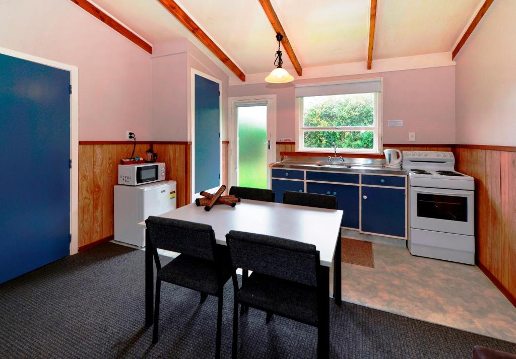 Fairy Springs Motel - Resim 38