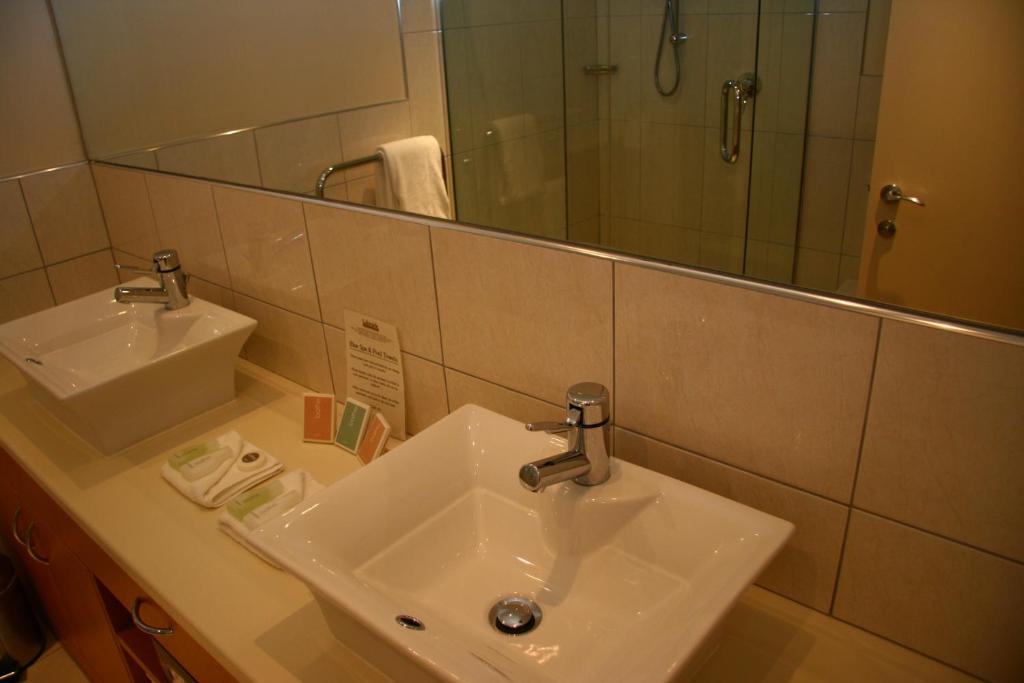 Lakeside Apartments - Resim 30