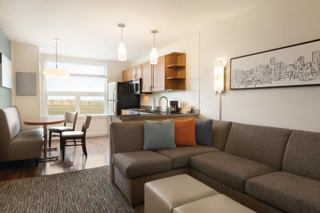 Hyatt House Denver Airport - Suite De Un Dormitorio Con Cama King