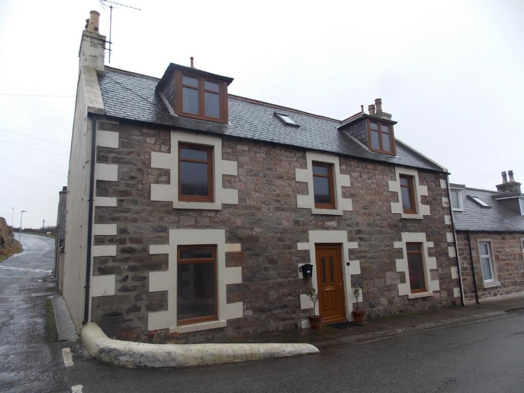 Vacation Home Craigenroan House, Buckie, UK - Booking.com