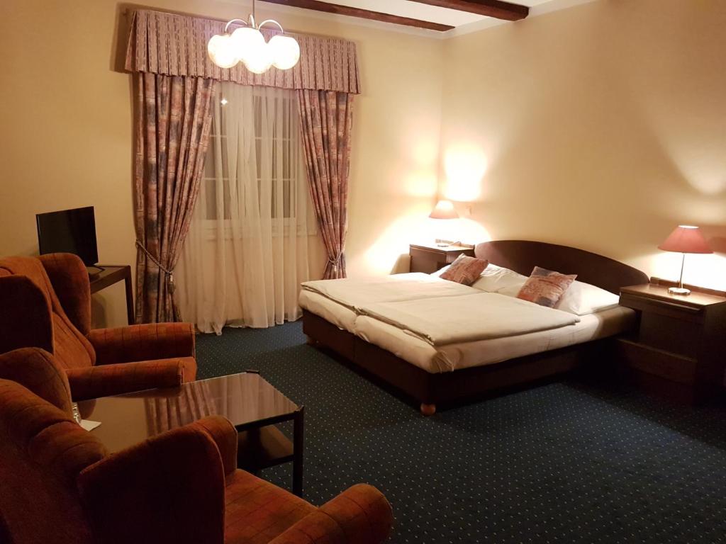 Postel nebo postele na pokoji v ubytování Eurohotel