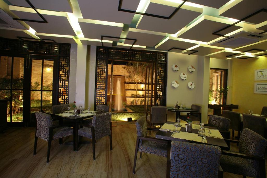 Restaurace v ubytování ​juSTa Gurgaon
