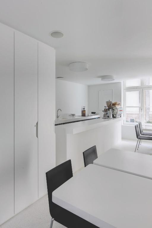Kuchyň nebo kuchyňský kout v ubytování Zenden Hotel Maastricht