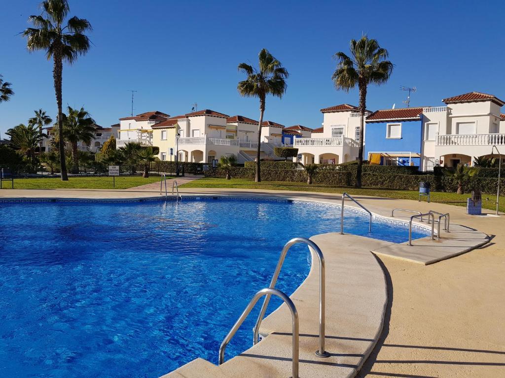 Bazén v ubytování Vera Rental Torremar Natura nebo v jeho okolí