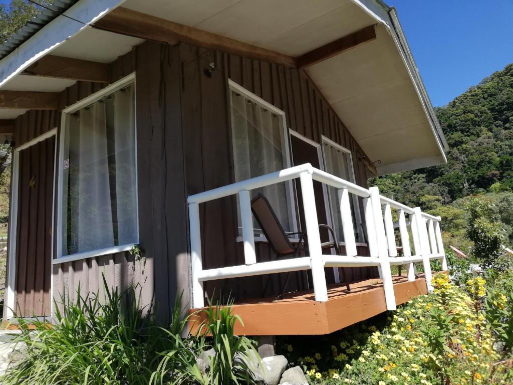 Balkón nebo terasa v ubytování Los Lagos Lodge