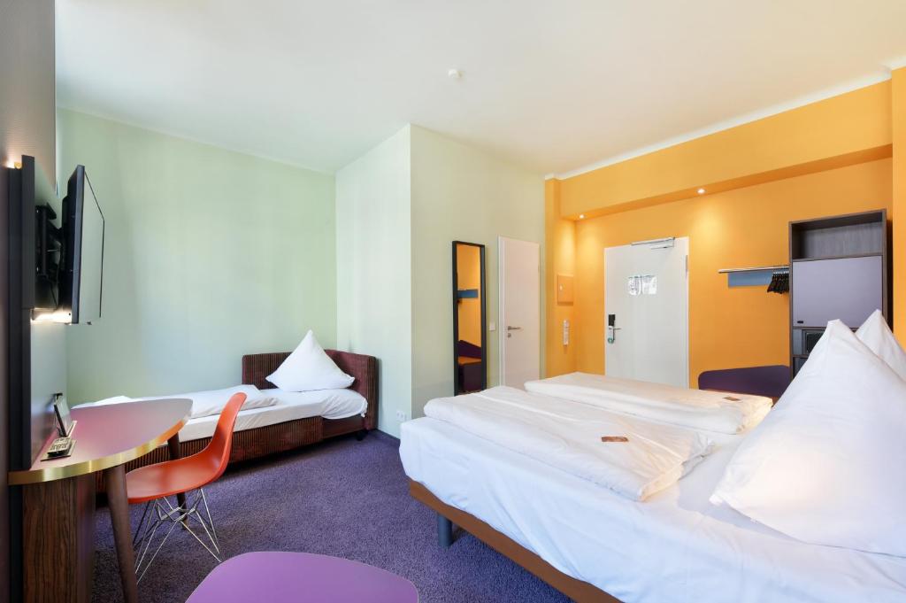 Cityhotel Thüringer Hof new CLASSIC - Self Check-In - Resim 37