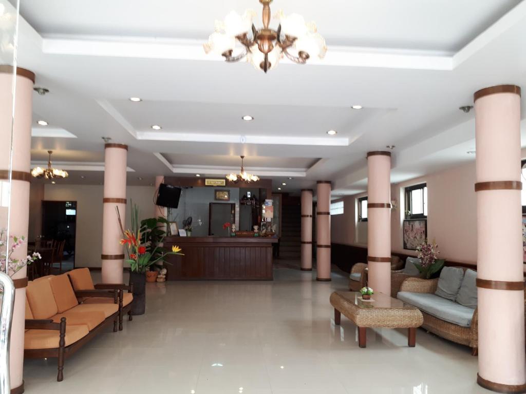 Vstupní hala nebo recepce v ubytování Nathon Residence Hotel