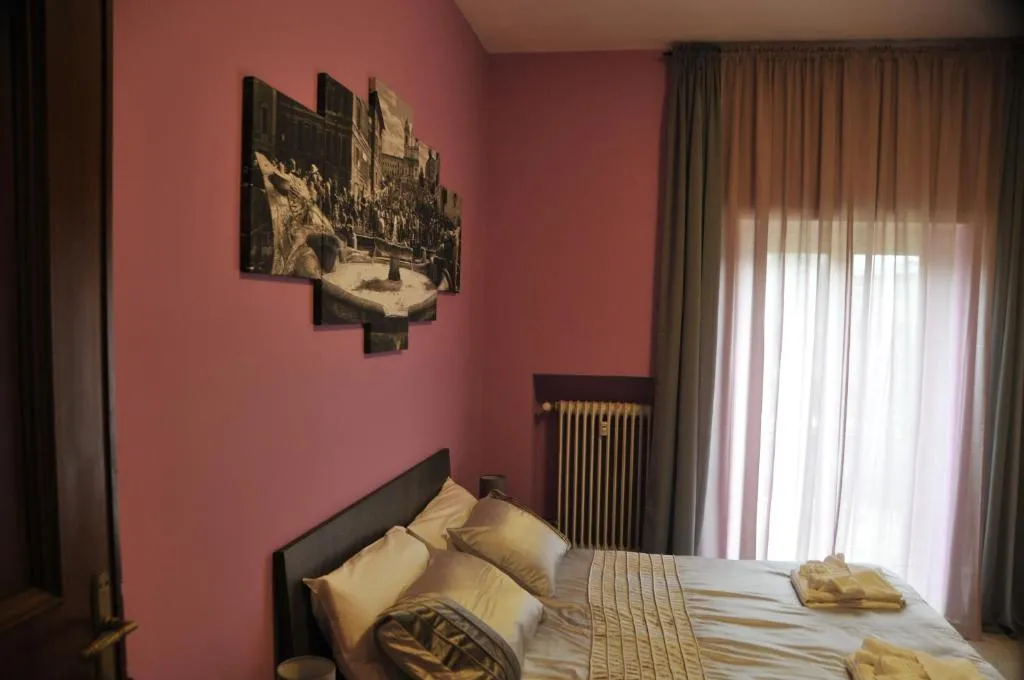 RomAmoR, Roma, Italy