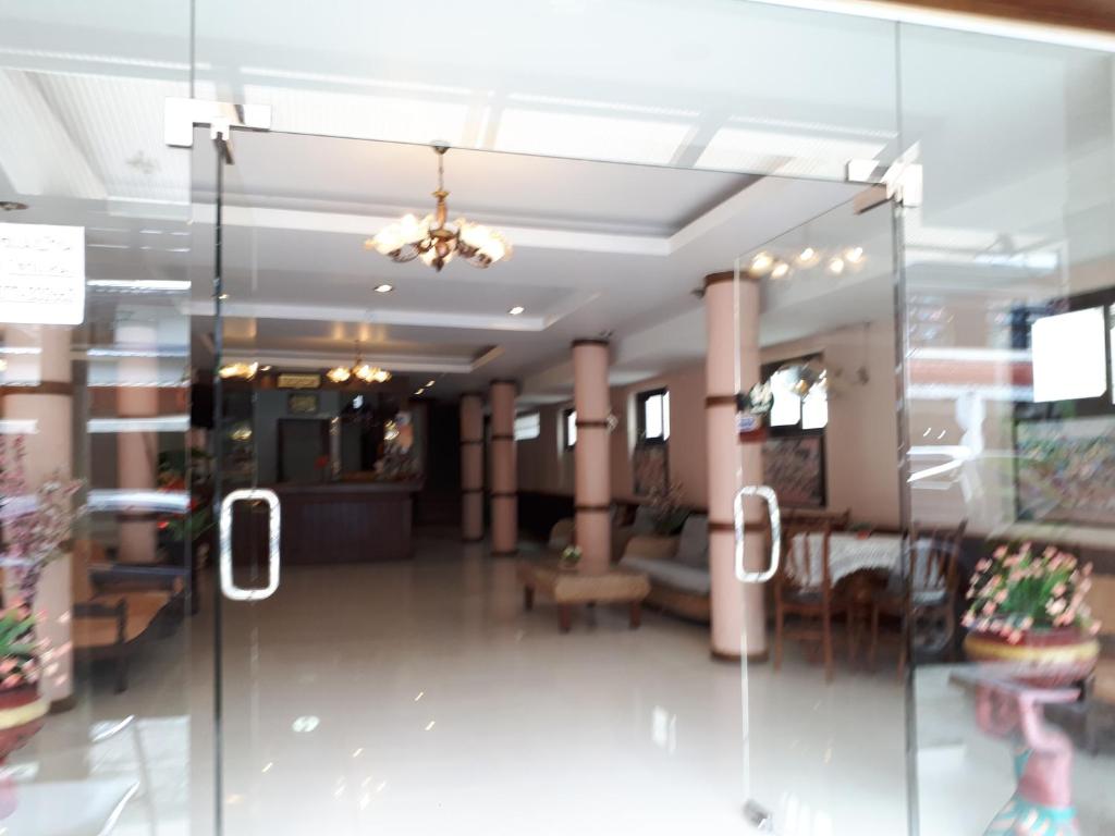 Vstupní hala nebo recepce v ubytování Nathon Residence Hotel