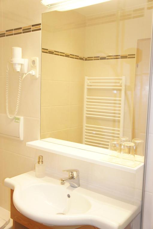 Hotel Vier Jahreszeiten Loipersdorf - 6