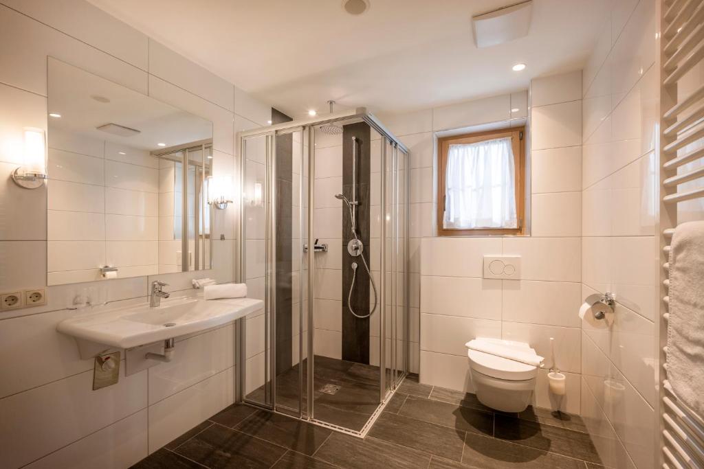 Kúpeľňa v ubytovaní Hotel Garni Obermair