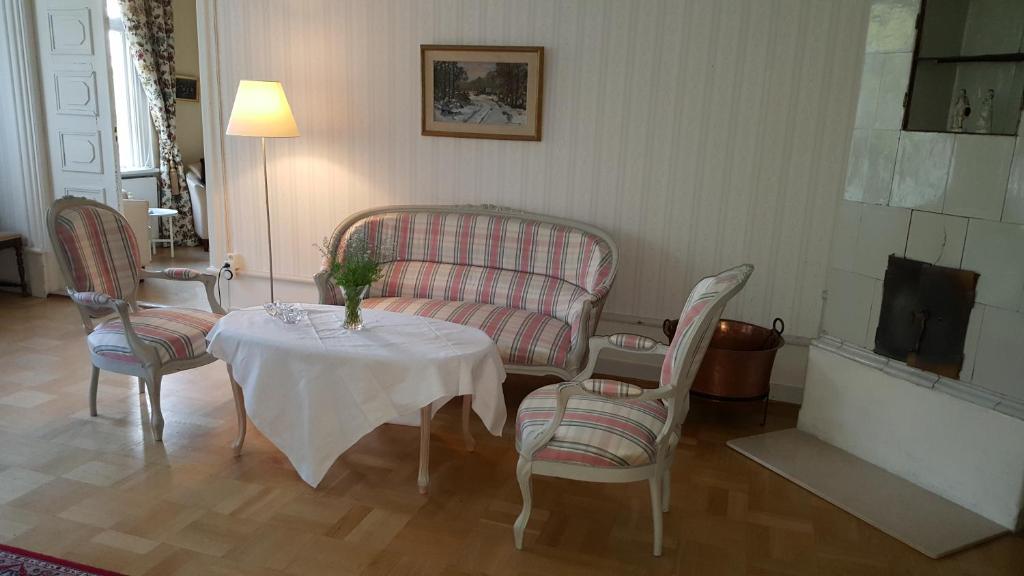 Posezení v ubytování Hoby Gård B&B