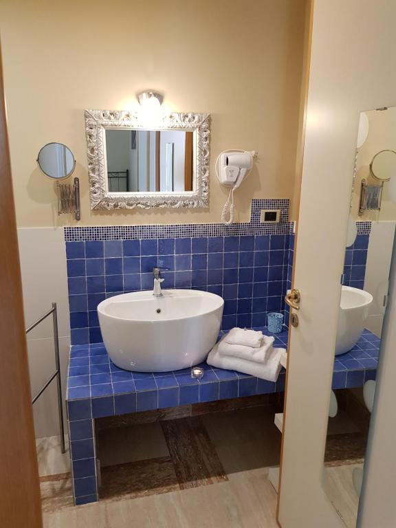 Sicily Luxury B&B - Quadruple Room With Private Bathroom