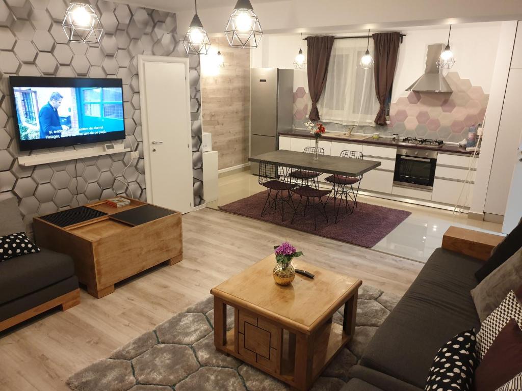 Kuchyň nebo kuchyňský kout v ubytování VillaGrey Tunari