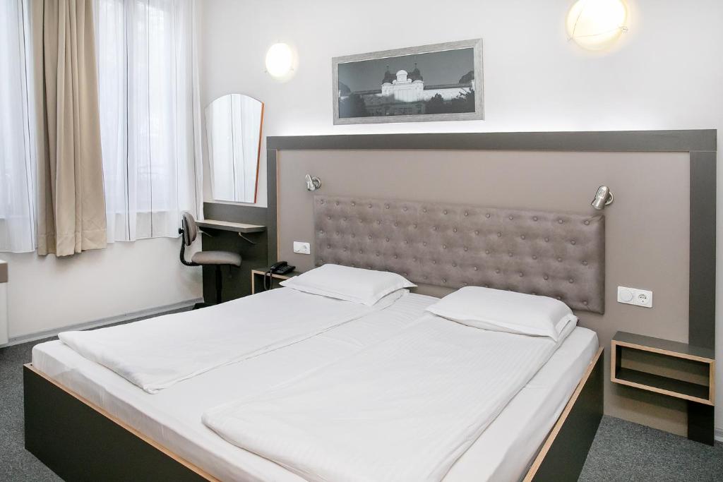 Hotel Niky - Suite De Una Habitación