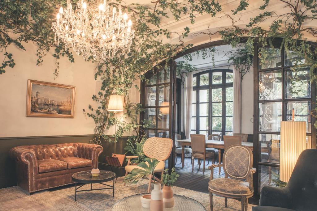 Can Bordoy Grand House Hotel GL Preferred Hotel的休息区