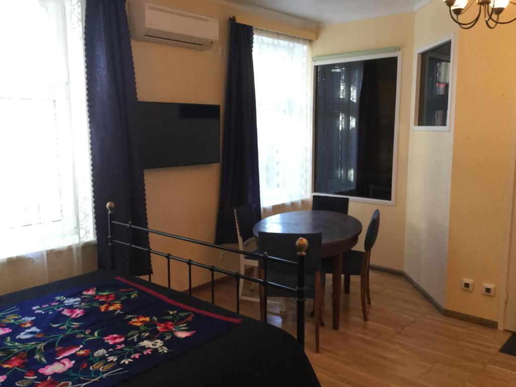 Voodi või voodid majutusasutuse Karusselli 25 Apartments toas