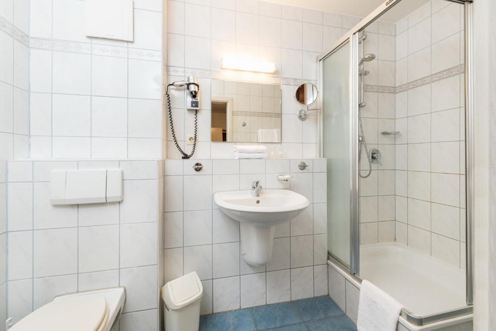 Koupelna v ubytování Hotel am Markt