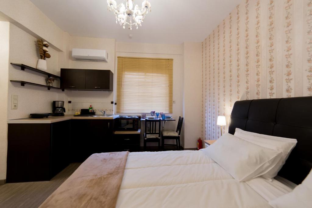 MARGARITA'S SUITES - 15