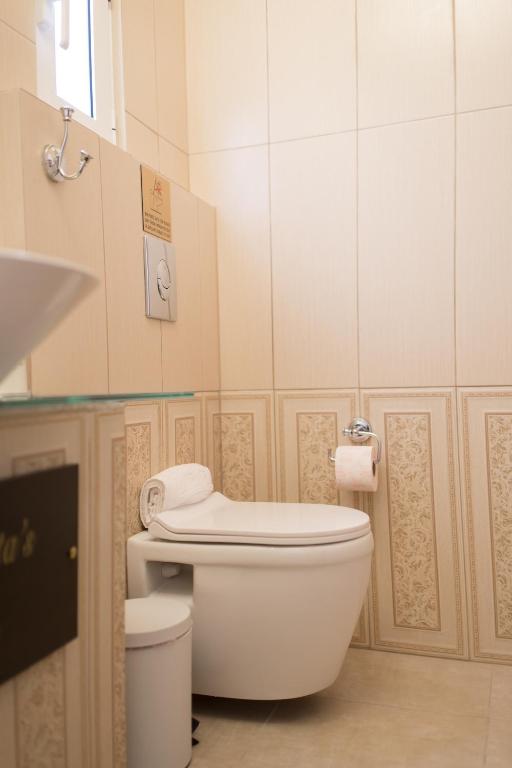 MARGARITA'S SUITES - 9