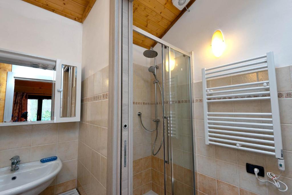 Koupelna v ubytování Margherita Camping & Resort