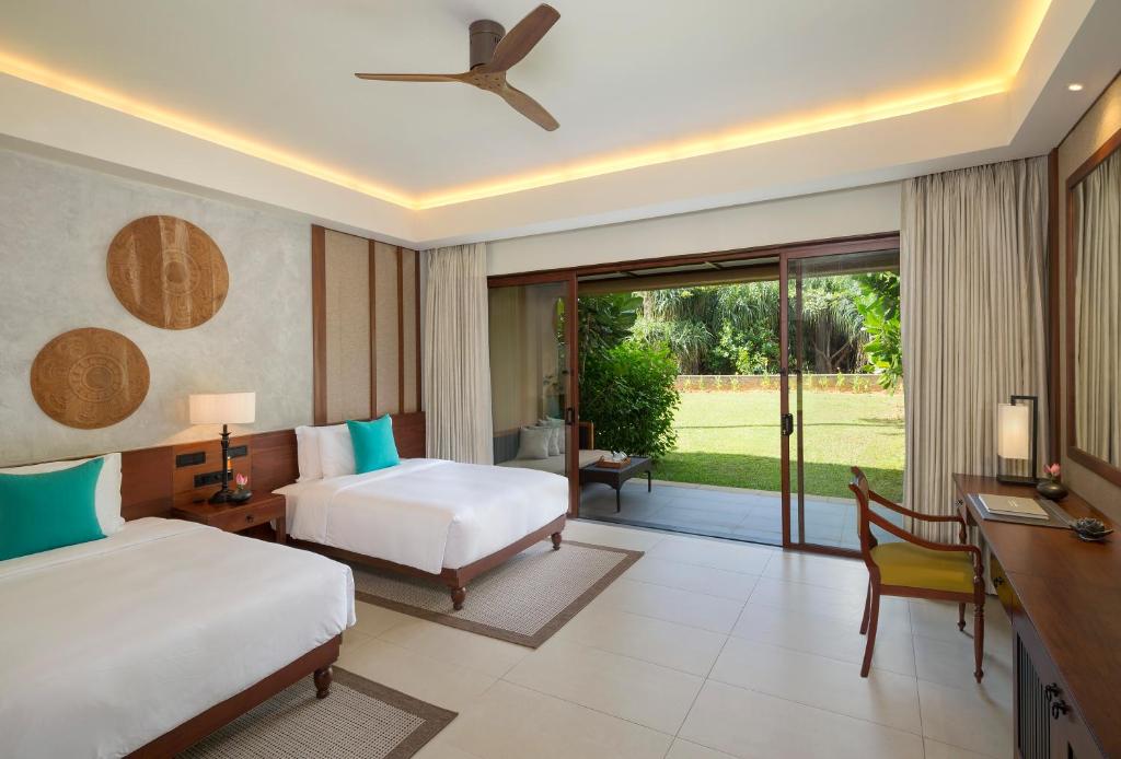 Anantara Kalutara Resort - Premier Garden View Room