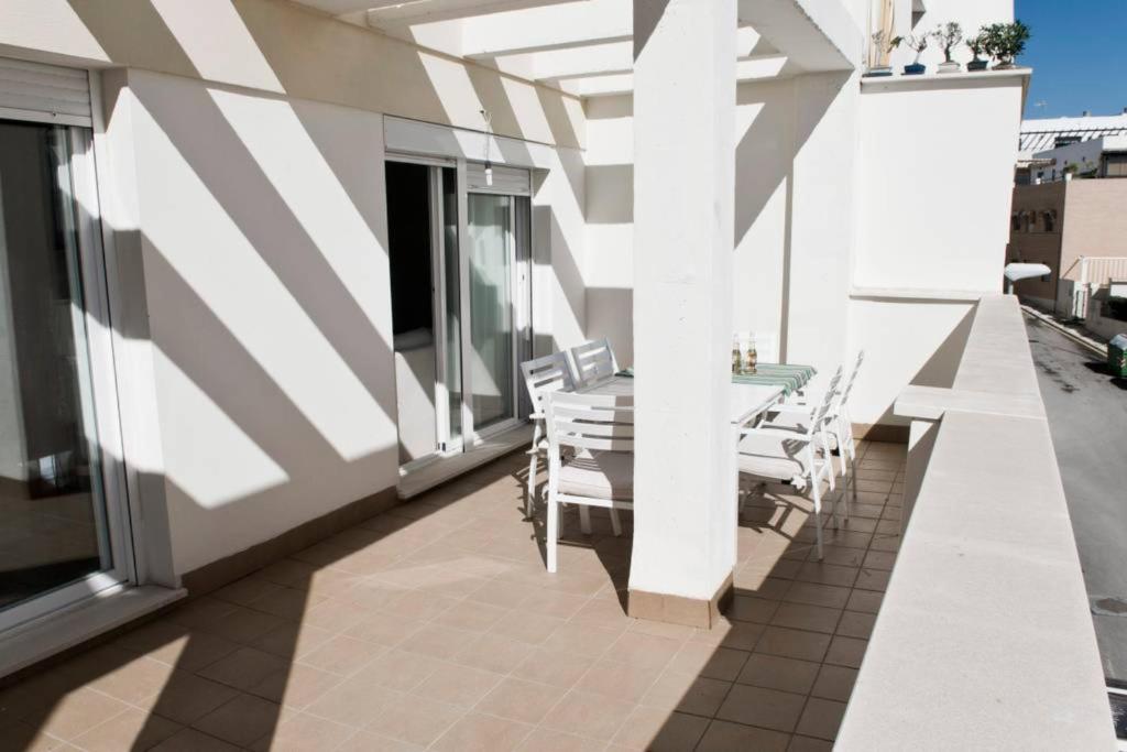 A balcony or terrace at Rincon Penthouse Beach Pool Terrace 2Bed