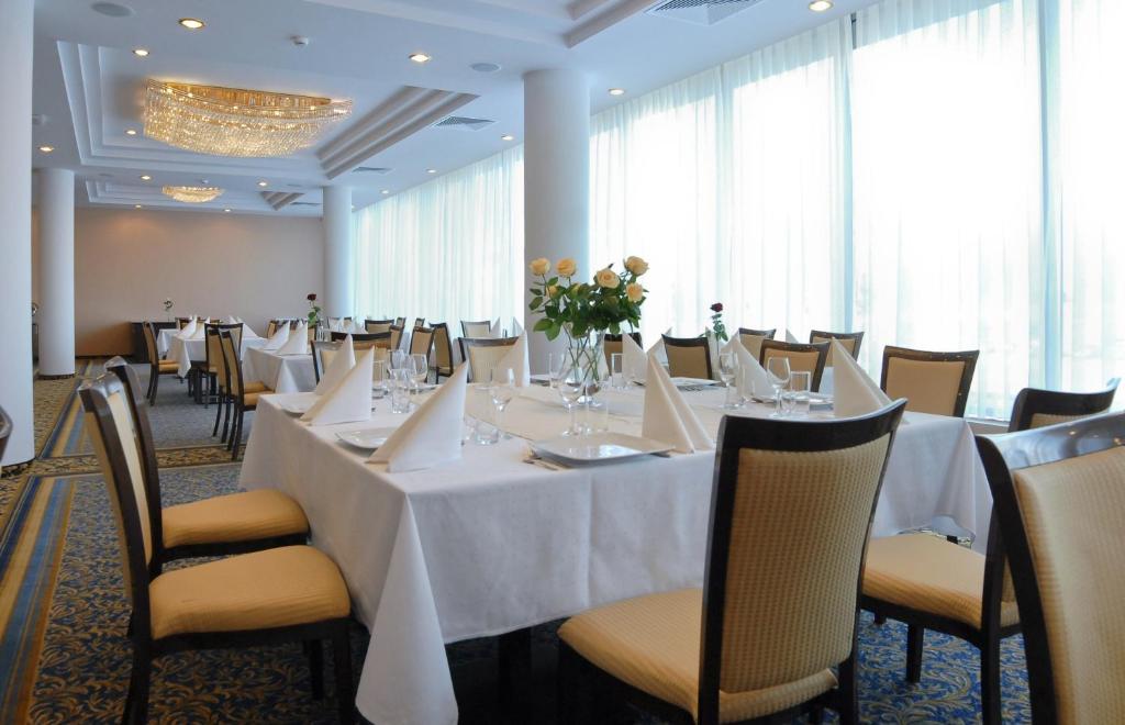 Ambasador Centrum - Resim 12