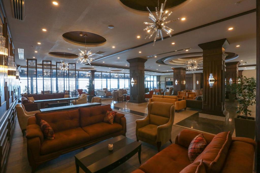 A seating area at Ramada Resort by Wyndham Unye