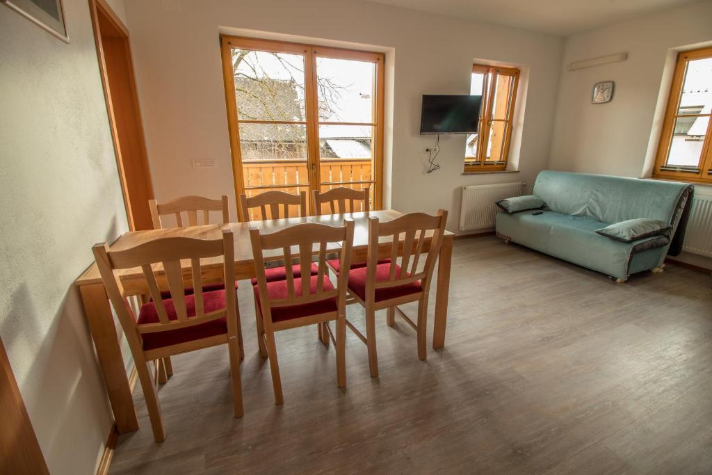 Posezení v ubytování Apartments & Rooms Pr' Skalovc
