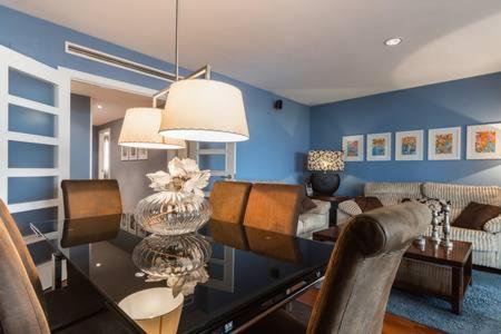 Posedenie v ubytovaní LUXURY PENTHOUSE near beach/Seaview