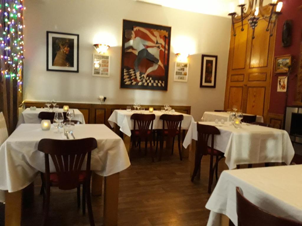 Restaurace v ubytování Victorian Lodge