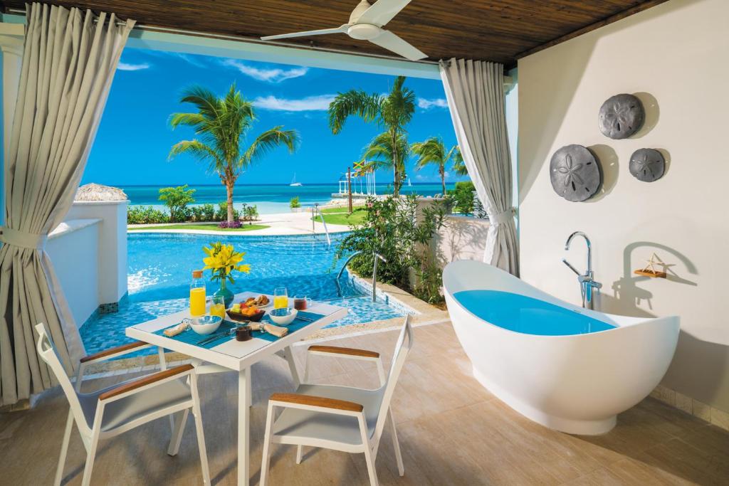 Sandals Montego Bay All Inclusive - Couples Only, Montego Bay