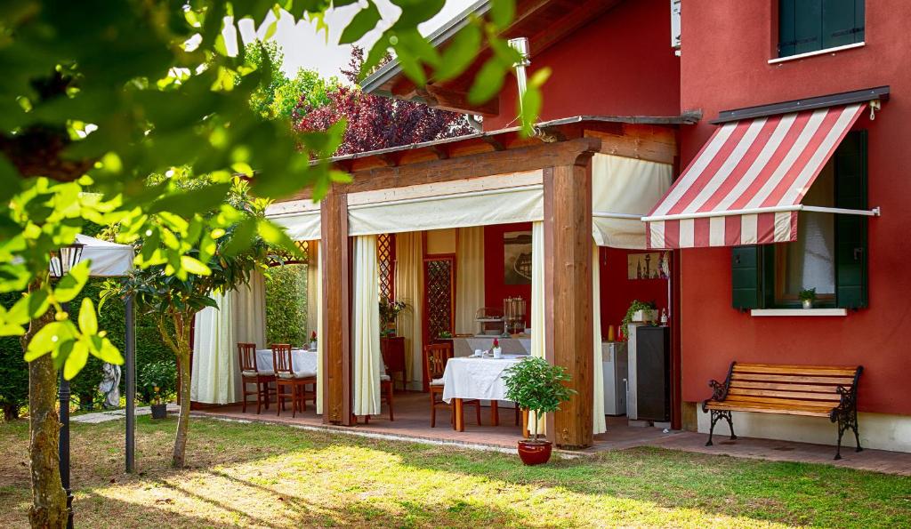 Budova, kde se bed and breakfast nachází