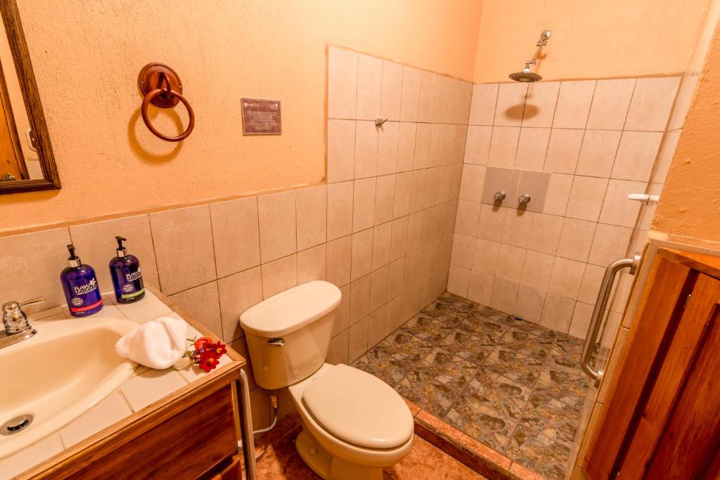 Koupelna v ubytování Hotel Nepenthe B&B