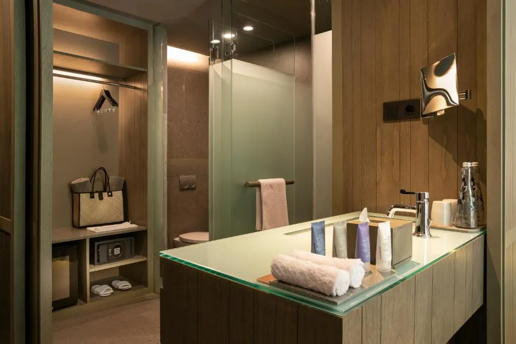 Kanvaz Village Resort Seminyak - Photo 4