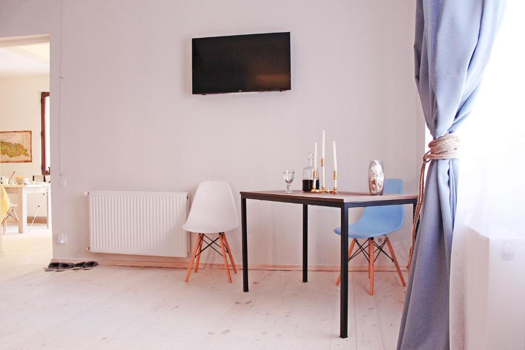 TV a/nebo společenská místnost v ubytování Maria's homestay
