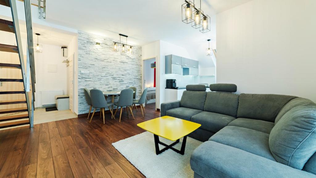 Posedenie v ubytovaní Apartamenty Sun & Snow Sarnia Residence