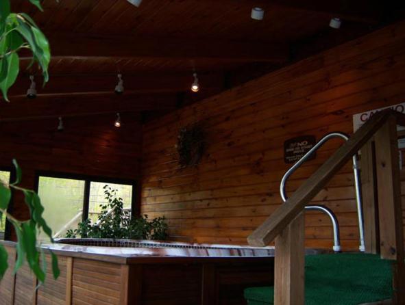 Fotografie z fotogalerie ubytování Tall Pines Motel v destinaci Lake George
