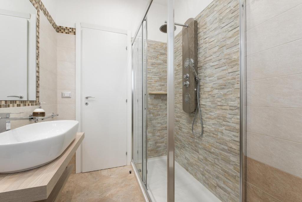 A bathroom at La Fiaba Roma Apartment