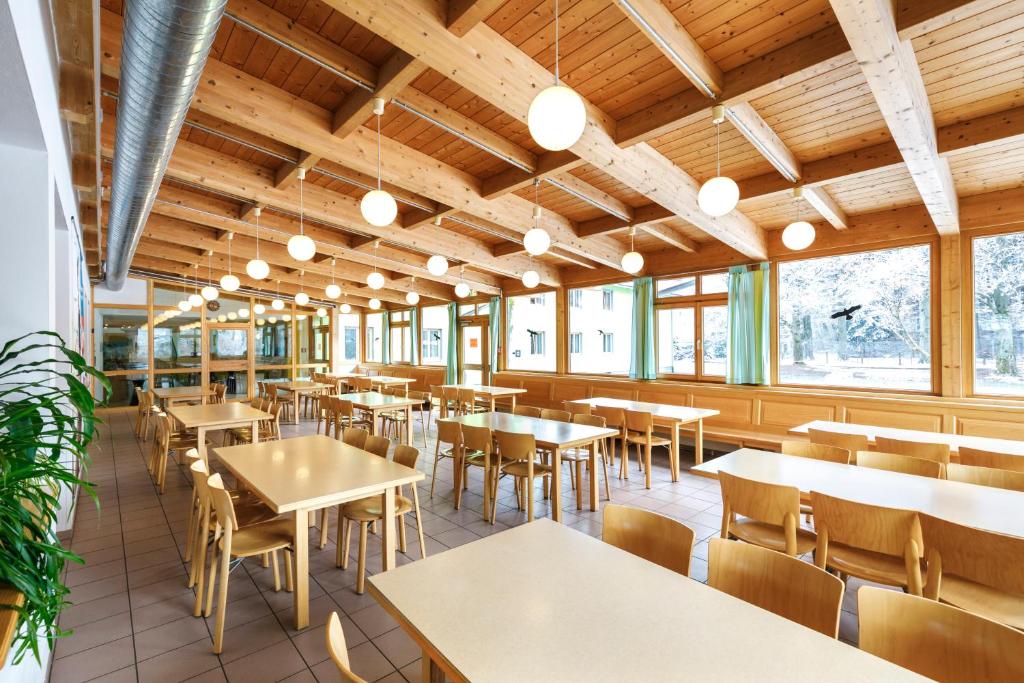 Restaurace v ubytování Jugendherberge Füssen