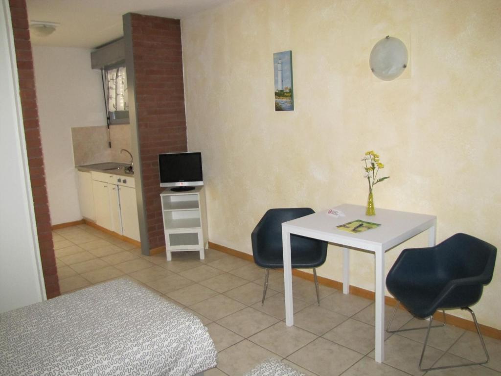 TV a/nebo společenská místnost v ubytování Residence Tell