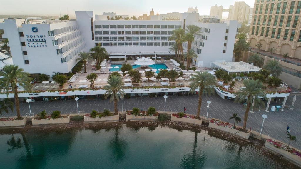 Das Gebäude in dem sich das Hotel befindet