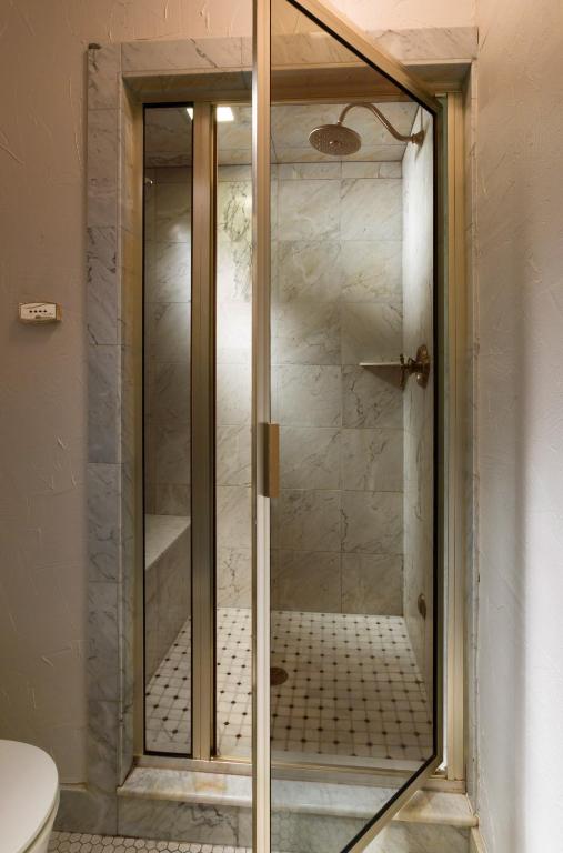 Washington House Inn - Habitación Doble De Lujo Con Ducha