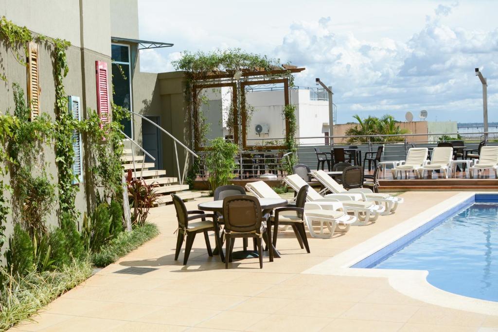 Bazén v ubytování De la Trinidad Hotel nebo v jeho okolí