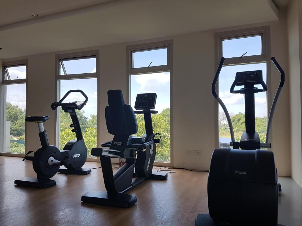 Fitness centrum a/nebo fitness zařízení v ubytování Marquee Residences
